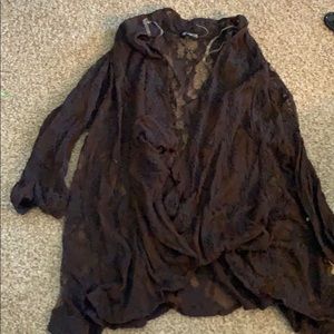 Women’s Shirts and Cardigans